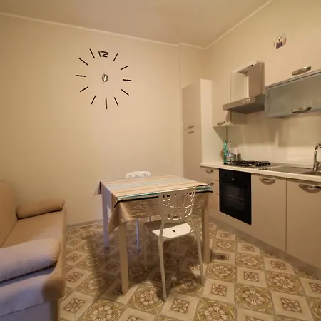 Via Volta Apartment *