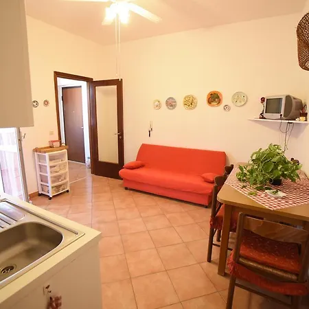 Via Volta Apartment *