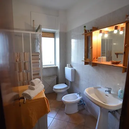 Via Volta Apartment *